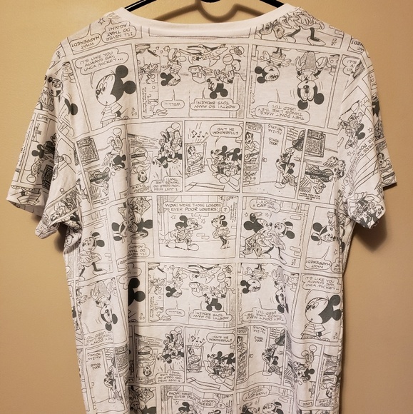 Youth size XL (15-17) Disney Mickey Mouse tshirt - Picture 3 of 4